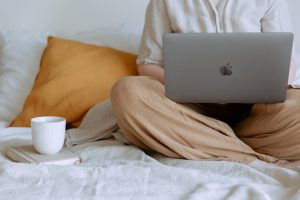 Como relaxar em meio à rotina estressante?