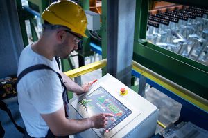 Empresa Zeta é referência em máquinas e equipamentos industriais