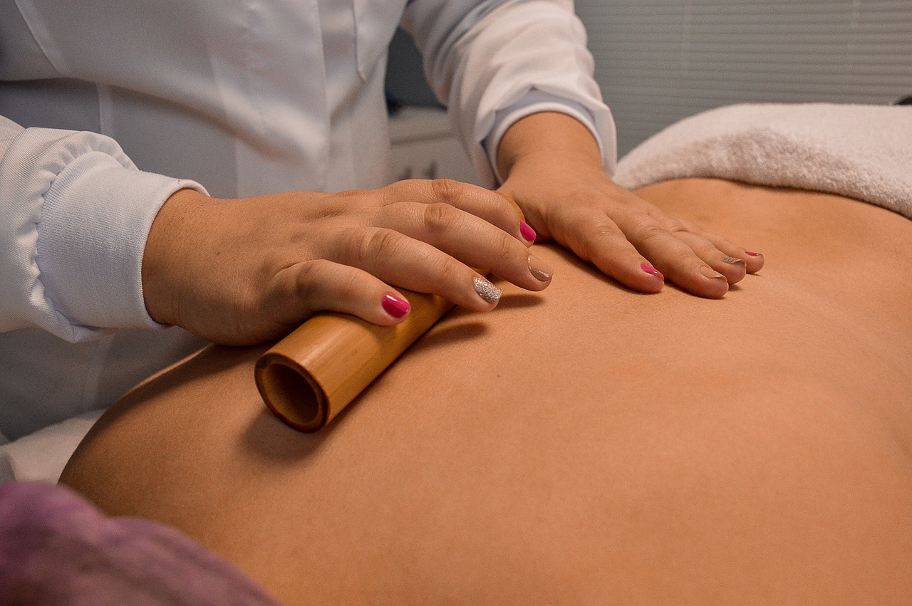 Massoterapia em Blumenau: descubra os benefícios e onde encontrar