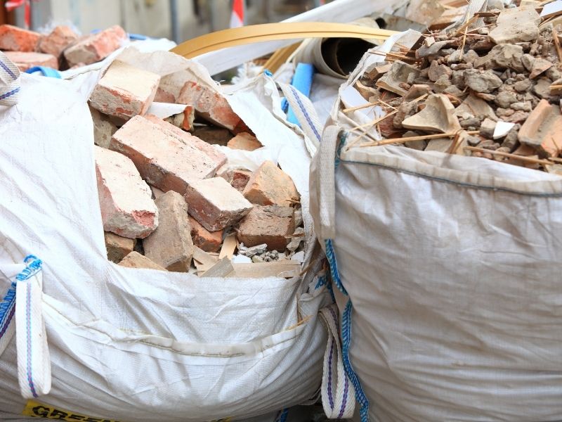O que fazer com Entulhos de Obras